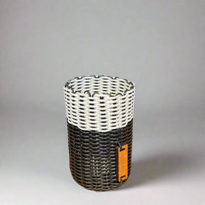 cylindrical container - desktop